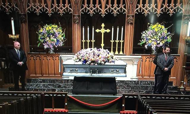 31059606_10216970765125556_7053605127860518912_n