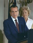 pat-nixon-lsitened-silently-behind-the-president-as-he-gave-his-farewell-speech-to-the-staff-the-day-of-his-resignation-not-told-ahead-of-time-she-was-upset-to-learn-it-was-being-telev